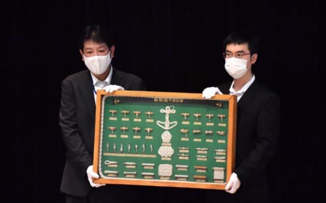  防卫|日本首次拍卖自卫队废弃装备得钱五百万，防卫大臣：满意