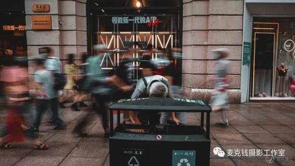 理光|从"新天地"到"新世界" 理光 GR3 的街头日记