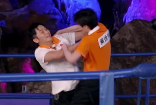  依然还|跑男“最真实”嘉宾，上一季一天敷两张面膜，这一季全程素颜