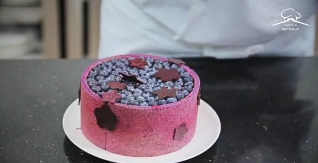  口感|夏天不能少了冰淇淋，蓝莓冰淇淋制作方法了解一下