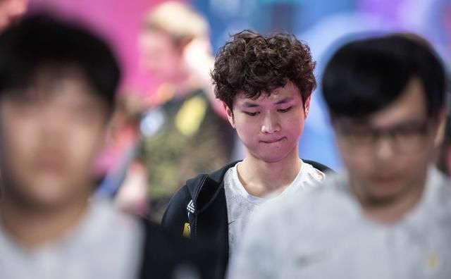 狙神|因“狙神”一战成名 焕烽：我要成为大家都记住的AD