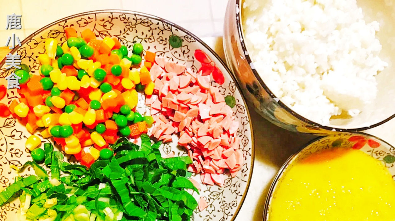  只能|炒饭时，为何只能用“冷饭”炒？很多人不懂，难怪米饭成团还难吃