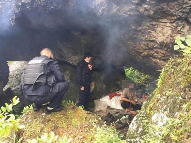  洋芋|靠吃野菌子、洋芋生活流浪汉“荒野求生” 民警帮他找到回家路