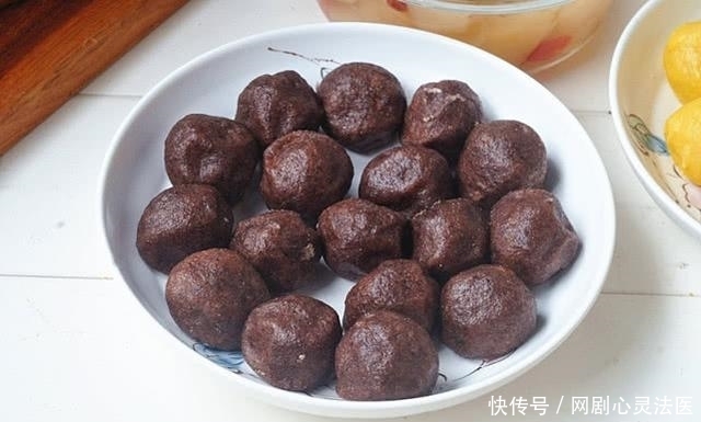 拖地|宅家十几天,早餐天天换花样,微信一晒图,朋友:日子过成了花!