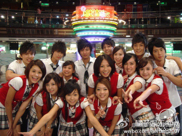  黑糖|还记得《黑糖玛奇朵》的敖犬吗？他现在长这样