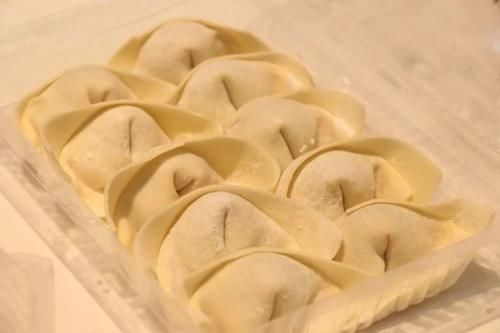 菜场|小菜店开到菜场门口,农贸市场生意如何保障?