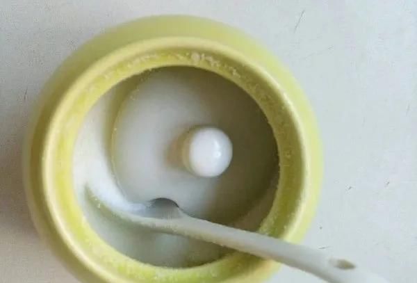  高血压|中风和高血压的重要元凶！吃多了它，血管变硬，三高找上门！