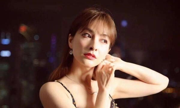  浪姐|精彩纷呈！《浪姐》成团夜蔡徐坤张杰周深加盟？选秀前辈齐聚一堂