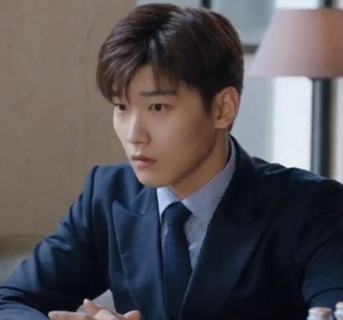 陈嘉欣|你是我的命中注定嘉欣意外流产,析翊求原谅,嘉欣心死离开