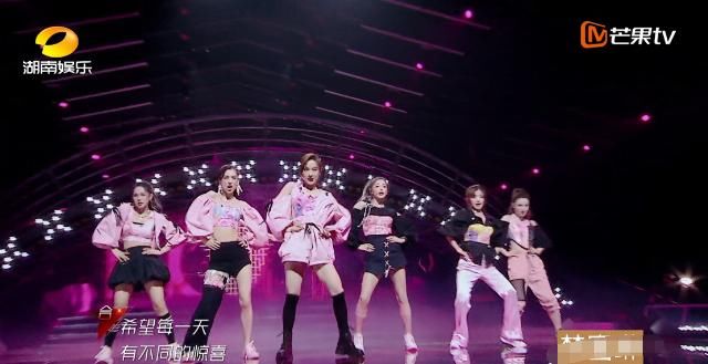  伊能静|《浪姐》伊能静卖力争夺拉票特权，却是万茜玩剩的，被嘲皇族不冤