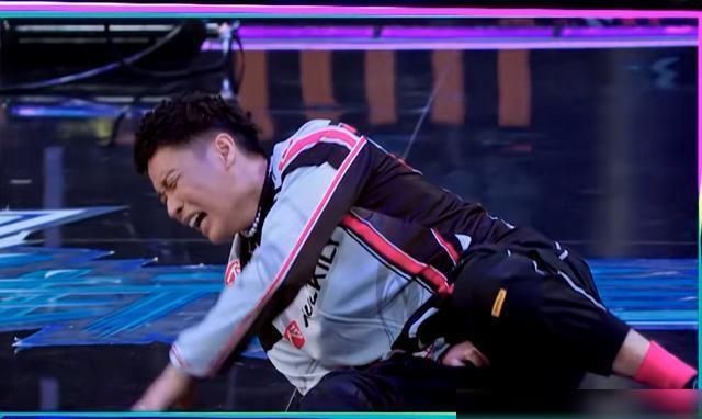  变味|《街舞3》火舞台即将登场，选手可能从摔伤变烧伤，节目组变味了