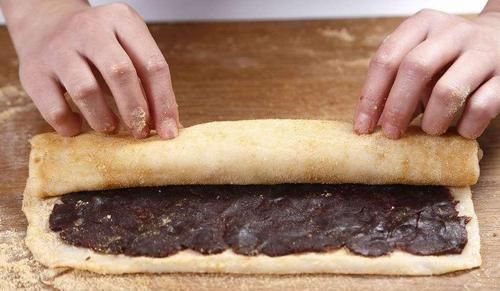 烤箱|想吃点心不用买,教你在家做“驴打滚”,不用烤箱,软糯香甜!