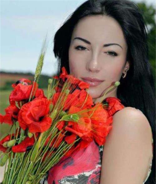 皇后|她是金三角女毒枭,被称为“罂粟皇后”,湄公河惨案后人间蒸发