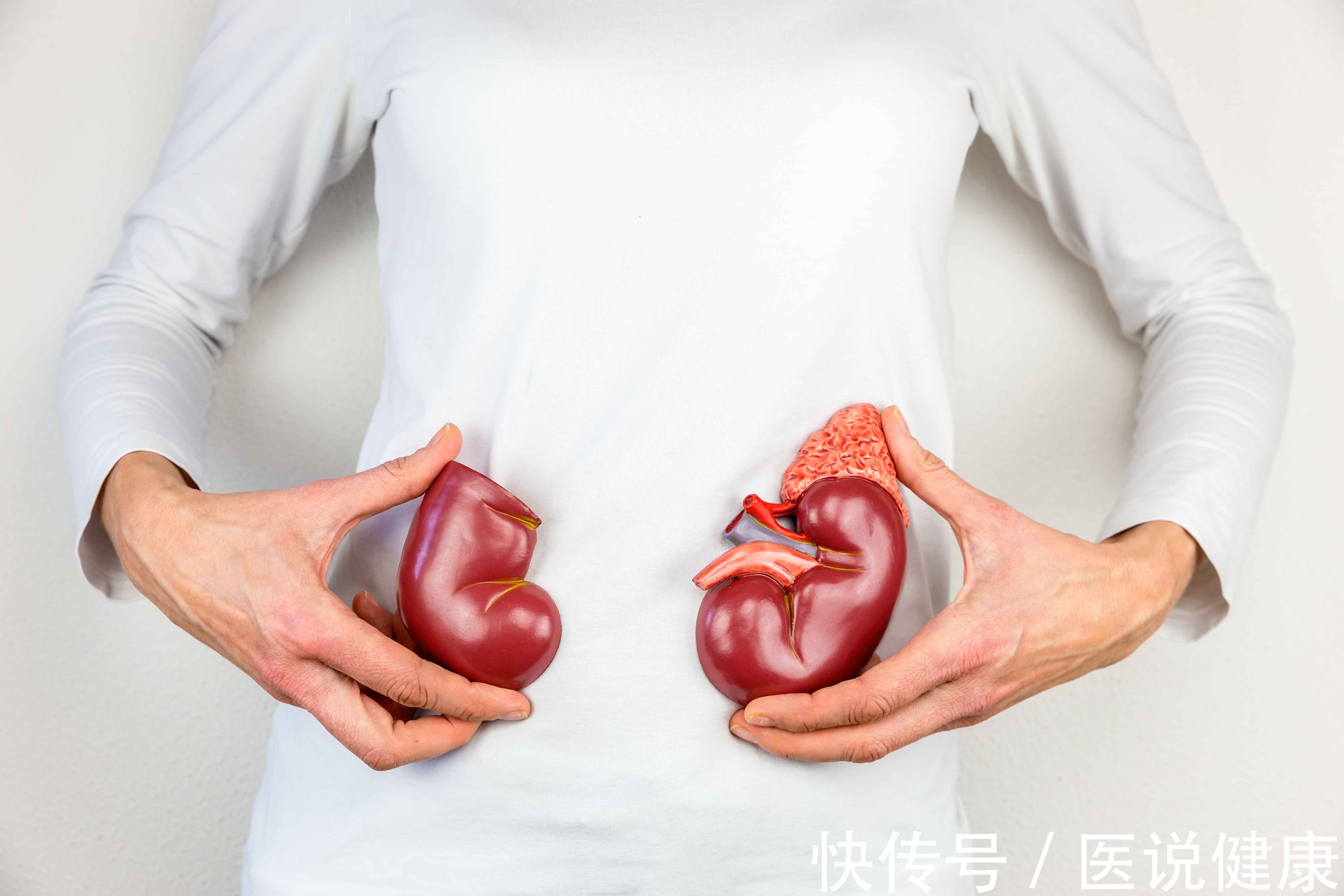 经常按摩手掌有哪些好处(坚持对手掌进行按摩，或能收获这4个好处，不妨试试)