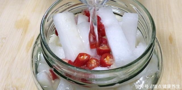 要削掉皮|白萝卜这样做出来酸甜又脆口,这才是正确的酸萝卜做法