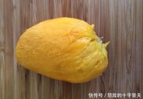 认出来|7种剥了皮难认的水果,认出4种以上的才叫吃货,你认出来了吗?