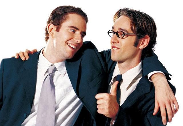  自我欣赏|心理学：你之所以肯定别人，其实是为了寻找相似体以便自我欣赏