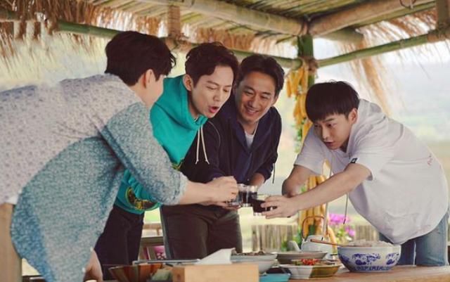  外出|《向往的生活》：为什么每次外出都是何炅开车？真实原因让人心疼