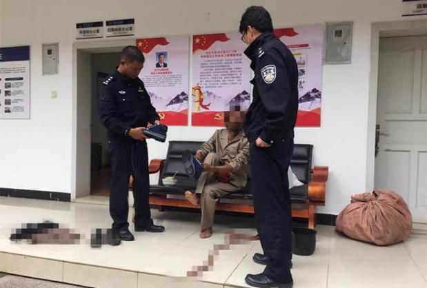  洋芋|靠吃野菌子、洋芋生活流浪汉“荒野求生” 民警帮他找到回家路