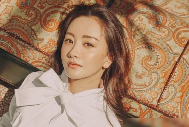 杨蓉|她被于正批“太懒”,进圈24年依旧不火,为何39岁还能片约不断?