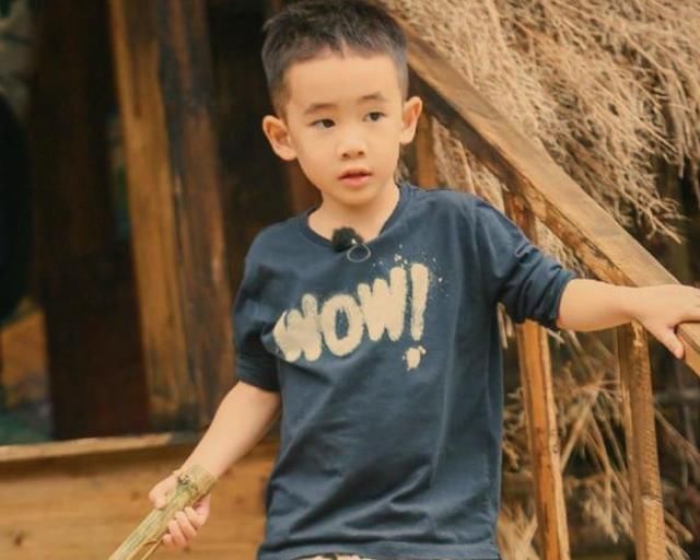  遗憾|陈小春如今风光无限，曾在最贫穷时3千块卖掉弟弟，成最大遗憾