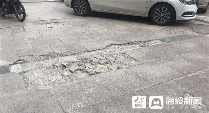  路面|广饶银座步行街路面不同程度破损 市民盼早日修缮