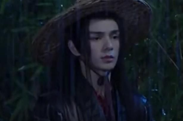  不脏|脏不脏？真把舞台当成自家的了....