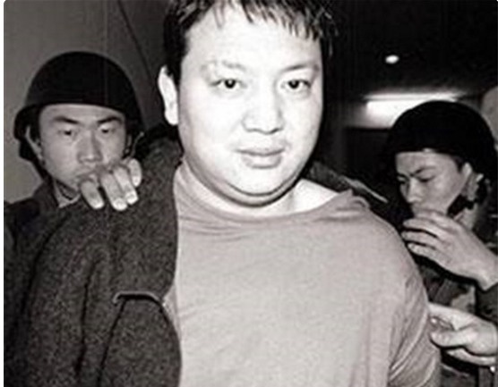 刘招华|“毒王”向欧美贩毒31吨,被抓后:不卖中国人,为报鸦片战争之仇