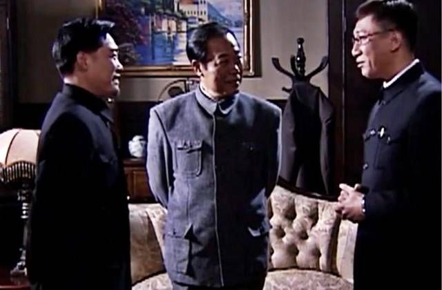  连带责任|不怕余则成咬他，也不怕承担连带责任，吴敬中为什么不抓余则成？