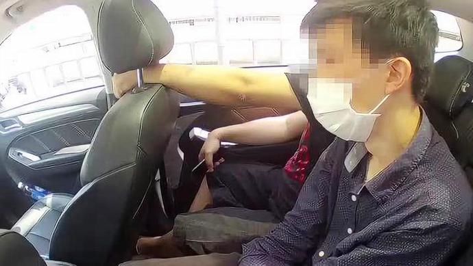 工作人员|【执法实录】参加慈善活动的他竟成了窃贼？