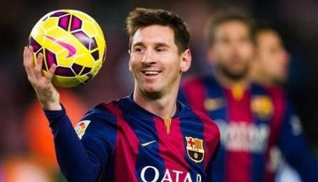 世界足坛|世界足坛现役第一人之争：马拉多纳选梅西，两任传奇主帅力挺C罗