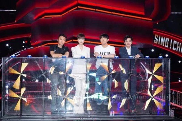  学员|谢霆锋回归《中国好声音》，发布会现场称要用“美食”抢学员