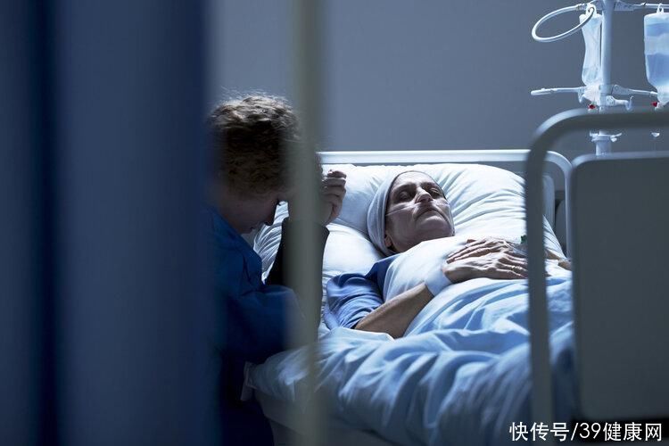医生怎么预言病人在一天内死亡(病人将在一两天内死亡，医生是怎么知道的？难道会算命？真相来了)