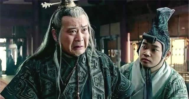 傀儡|史上最窝囊皇帝，当了13年的傀儡，却因一个女人崛起了