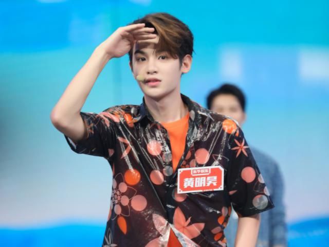  全网|00后“最火”的5位男艺人：范丞丞第四，王源第二，榜首全网C位