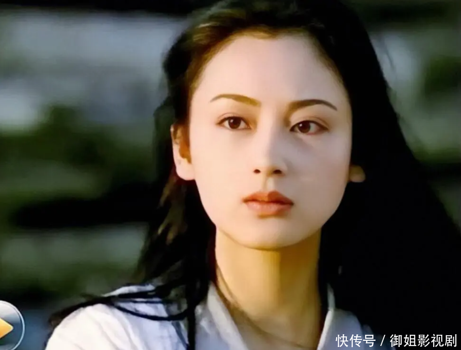 她是陈红亲侄女，出演《父母爱情》被人骂，长相平平却总是演大片