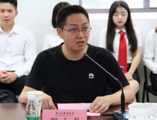  diss|张小龙diss芒果台事件再次发酵，被翻出与沈梦辰的合照