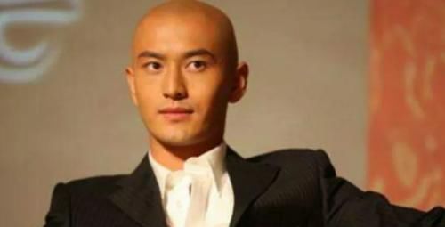  不满|《中餐厅》黄晓明对赵丽颖杨紫的态度差别太大引不满，其实另有原因