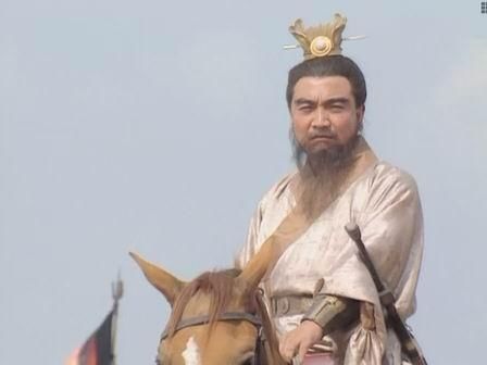 投奔|官渡之战时,张郃为何离开强大的袁绍,投奔弱小曹操呢?