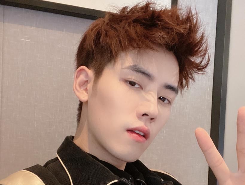  姜贞羽|姜贞羽携恋爱节目来袭，与任豪搭档cp感满满，我承认我酸了