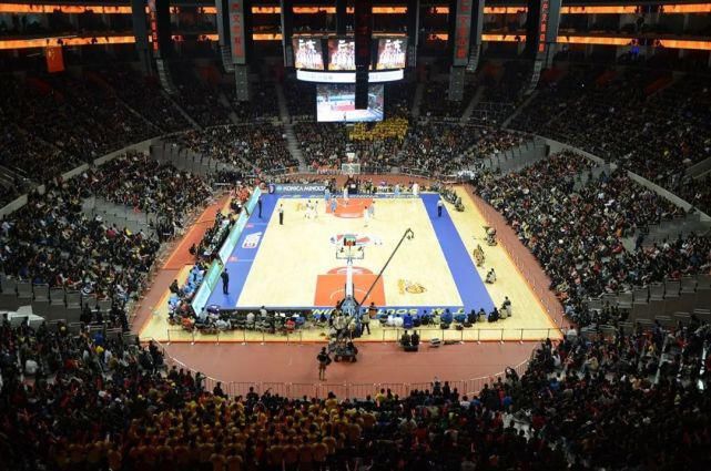  东莞市相关|专访朱芳雨：盼阿联6个月重返赛场，内线引援不考虑外援