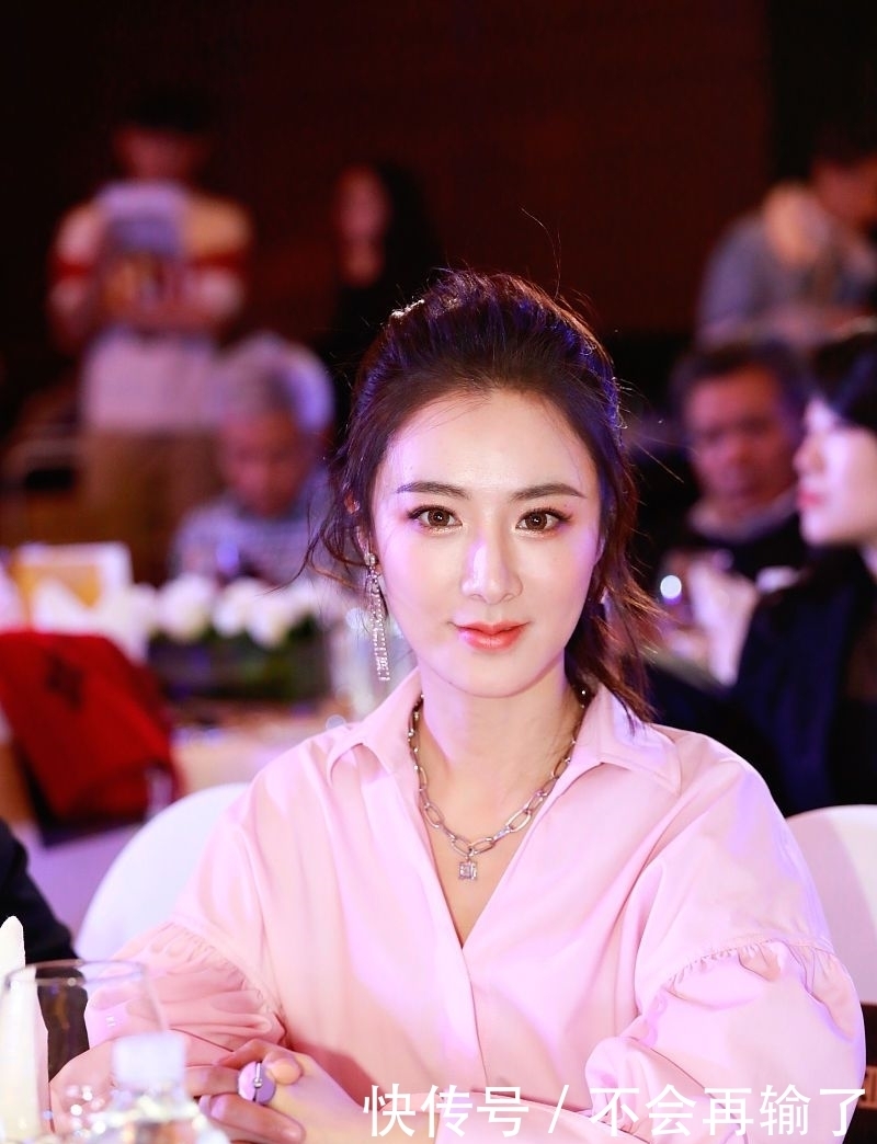 当选|薇娅、李子柒当选青联委员引争议,央视力挺