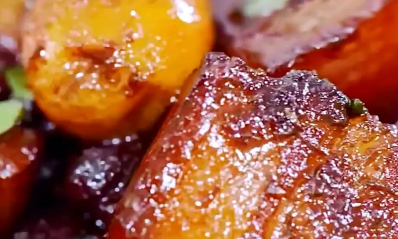 红烧|五花肉不用红烧,教你秘制新吃法,不加油不加水,浓浓酱香味