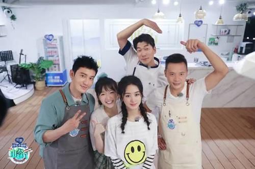  赵丽颖|《中餐厅》向赵丽颖道歉，不禁让人反思，如果不是她还会道歉吗？