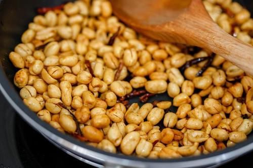 美食|川菜凭什么在八大菜系里脱颖而出？看看这份美食清单就知道了