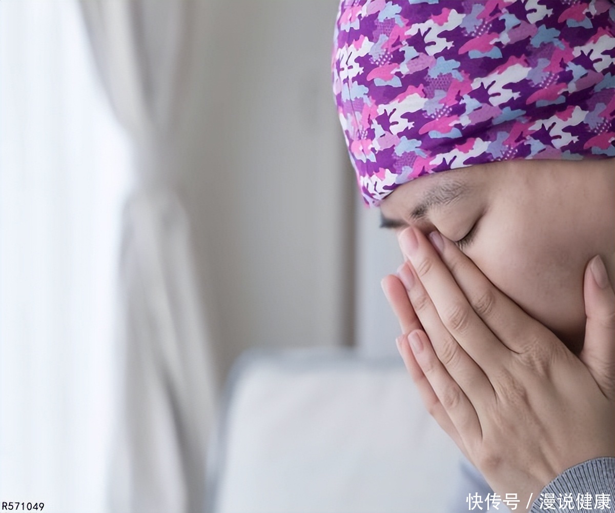 癌症脱发化疗能维持多久(脱发？恶心？不幸已进入癌症晚期，有必要化疗吗？从这3点分析)