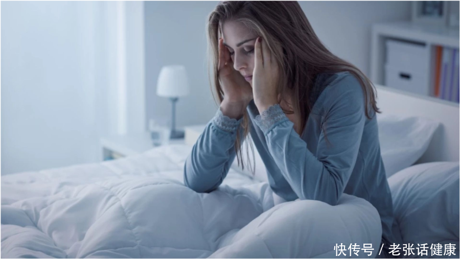 熬夜的伤害和补救方法(如果熬夜不能避免，不妨做好4件事，及时补救，把伤害降到最低)
