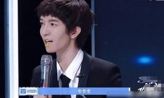  表演|张艺兴太难了，指导《少年之名》表演，男团舞蹈为什么一直卖萌呢