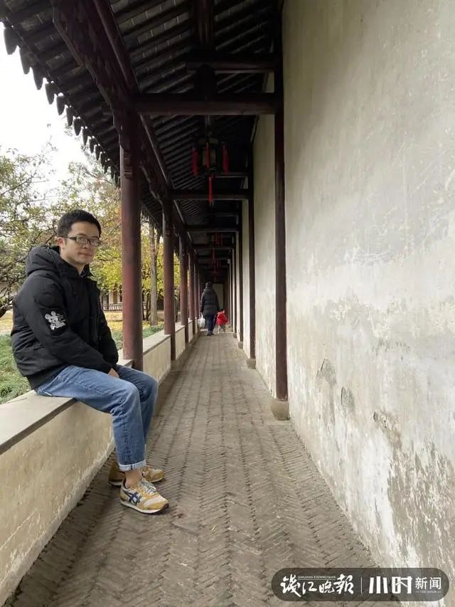 热心|大伙点赞的热心小伙找到了!家人不知道,他干了这件好事