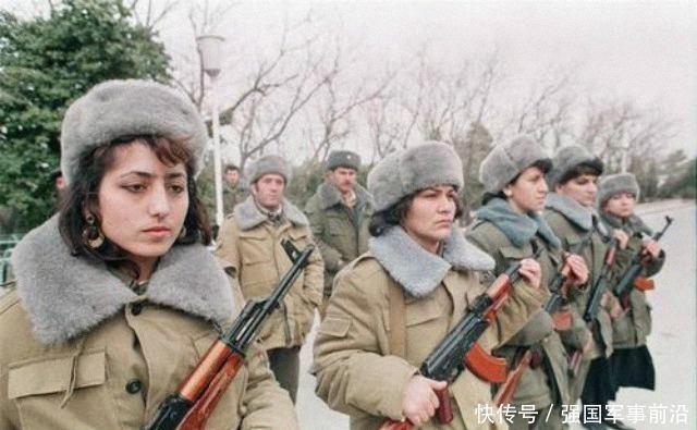 不降|换女人上！大批亚美尼亚女兵参战，打到最后一人也不降